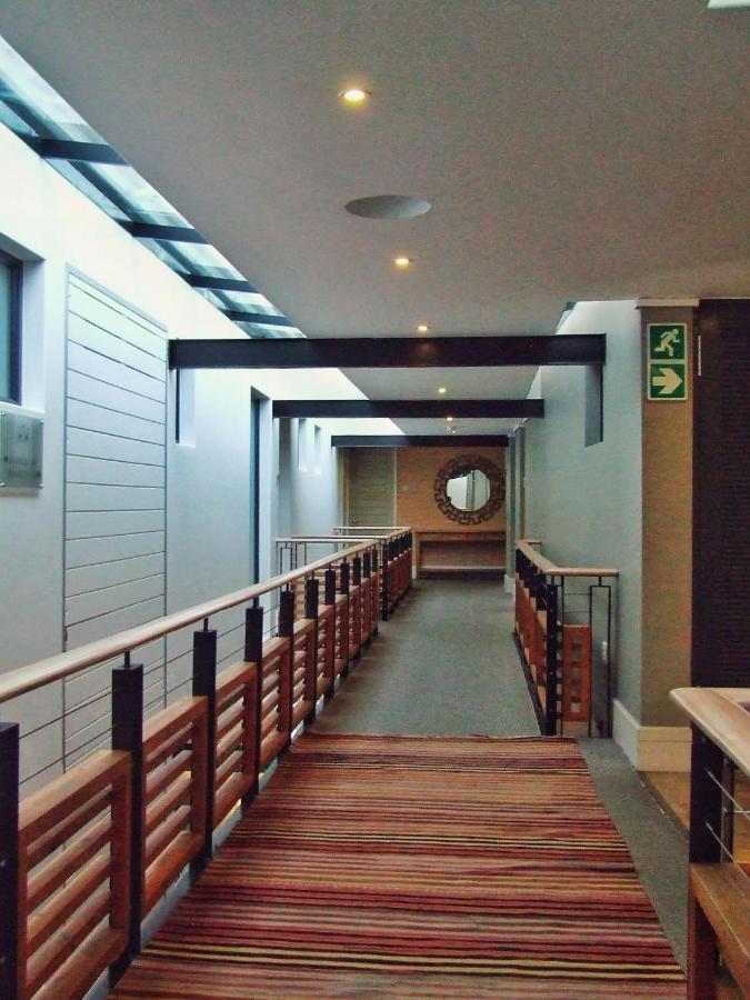 210 Gallery Luxury Studio Apartment Книсна Екстер'єр фото