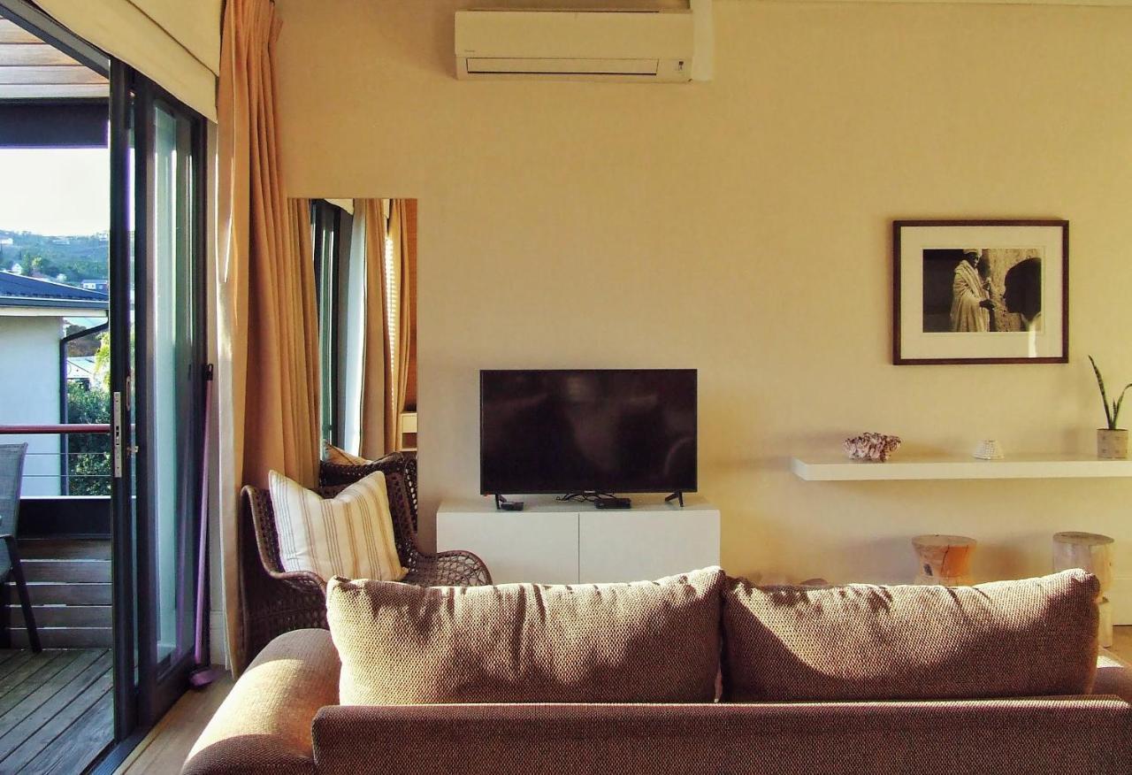 210 Gallery Luxury Studio Apartment Книсна Екстер'єр фото
